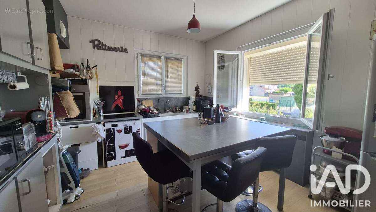 Maison 90 m² à Pineuilh  - photo 5