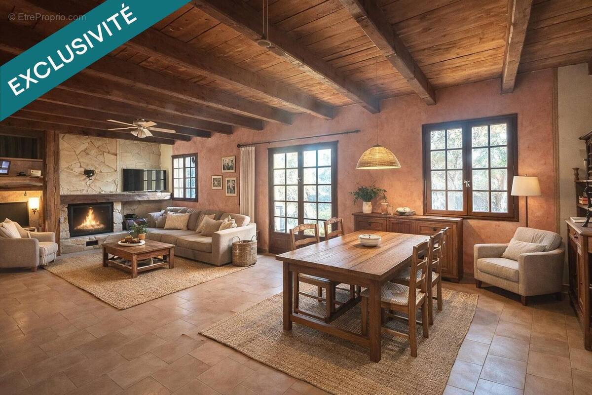 Photo 1 - Maison à SAINT-VICTORET