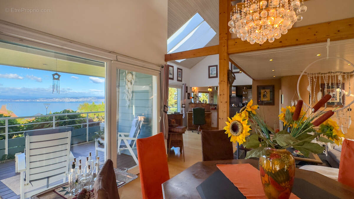 Maison à NEUVECELLE