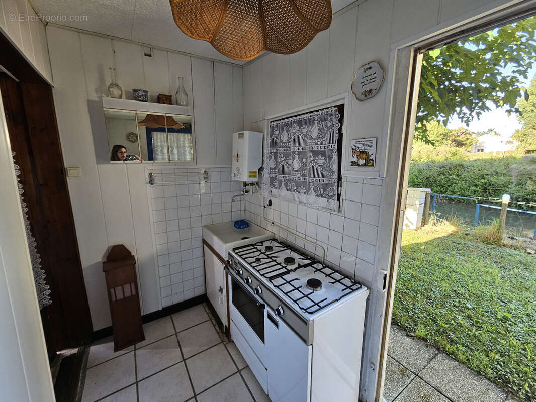 Cabane de loisirs au bord de l'eau - photo 5