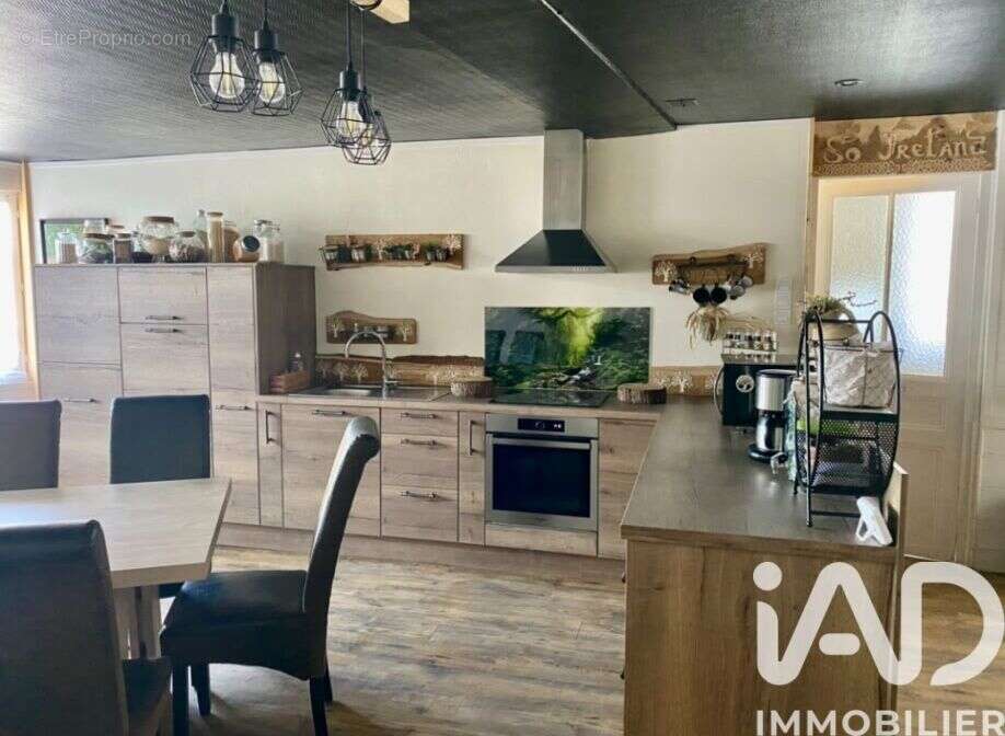 Photo 2 - Maison à MARINES