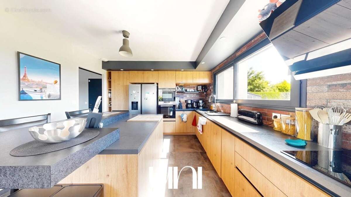 Maison à LE FRESNE-CAMILLY