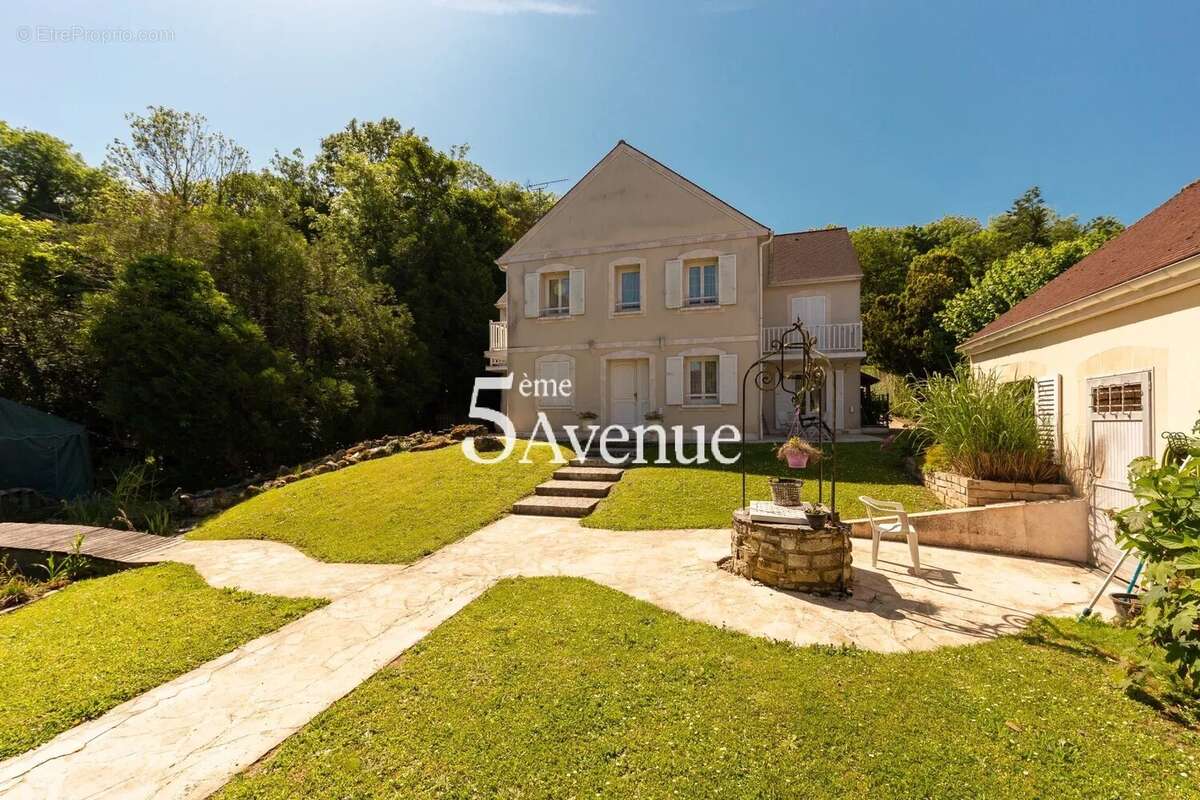 Maison à LAGNY-SUR-MARNE