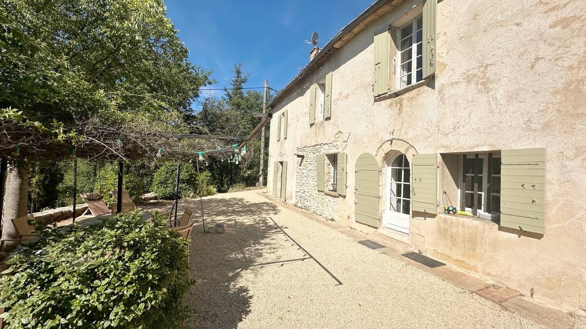 Maison à GOULT