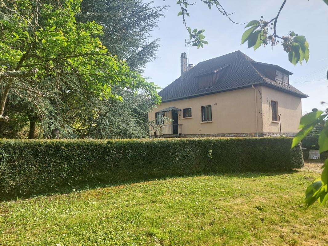 Maison à CONCHES-EN-OUCHE