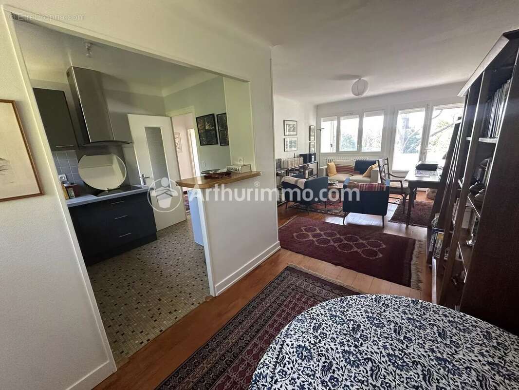 Maison à étage, 118 m², 2 ch, hangar - photo 6