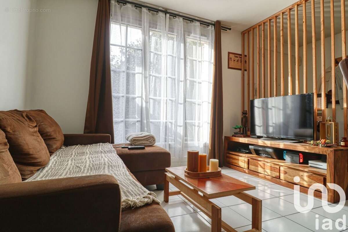 Photo 2 - Maison à OSNY