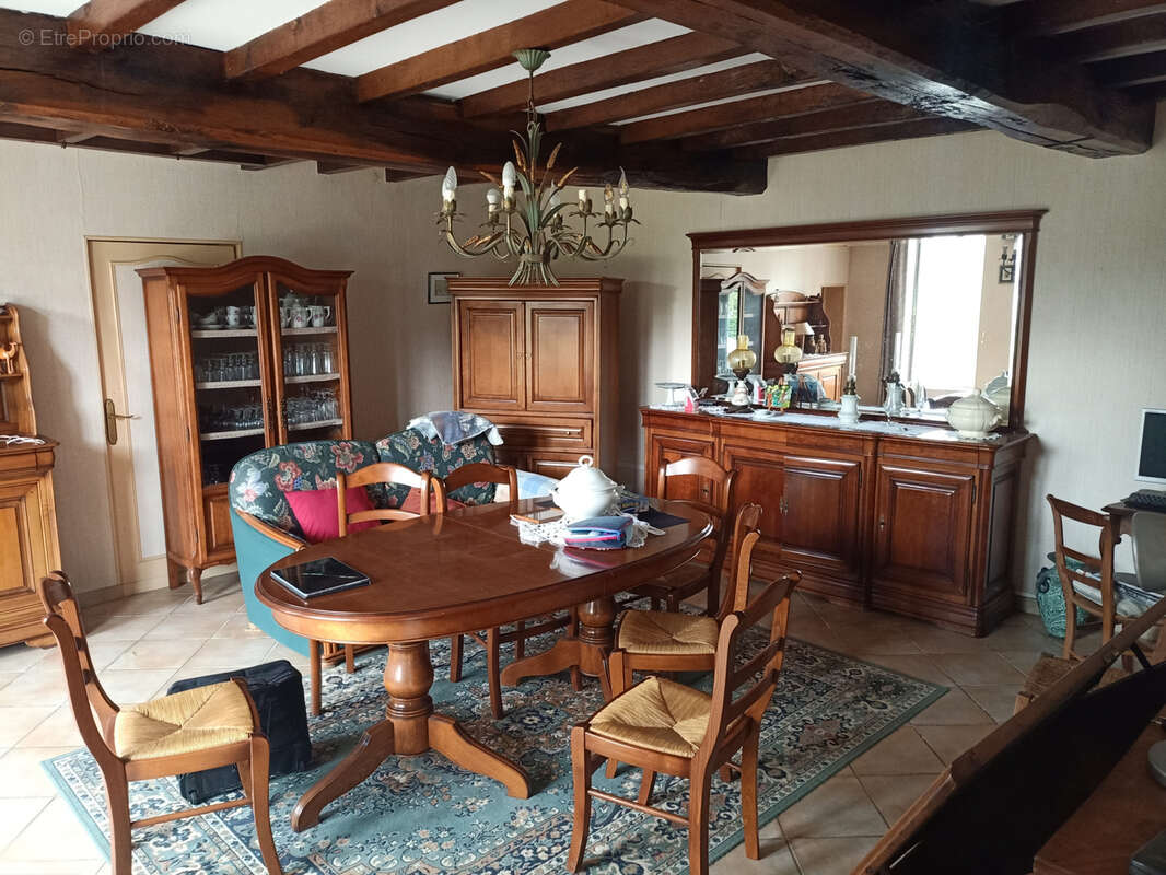 Maison à SAINTE-RAMEE