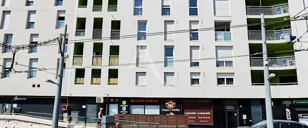 Appartement à MARSEILLE-5E