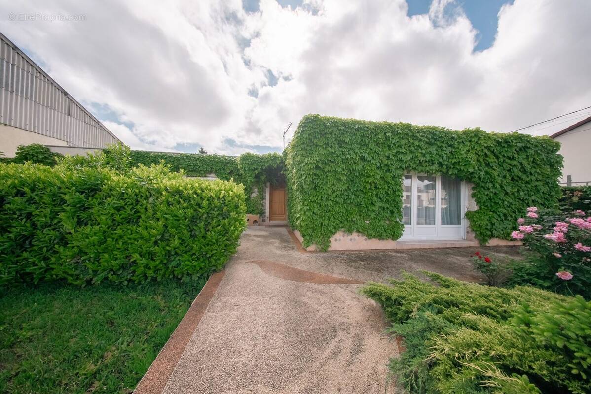 Maison à LEMPDES