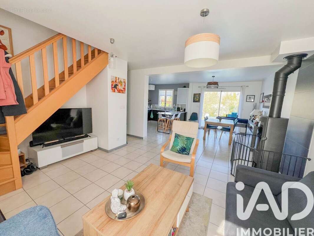 Photo 4 - Maison à GUERARD