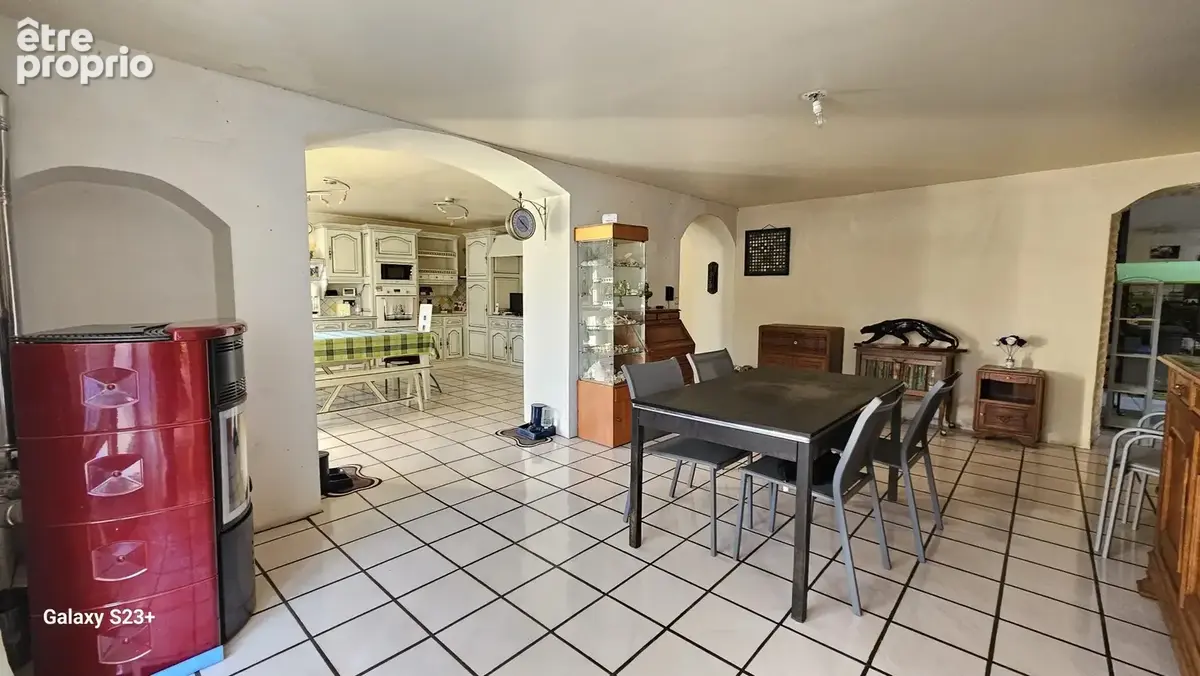 Maison 6 pièces 205 m² à vendre à Saint-Symphorien (79270) - photo 7