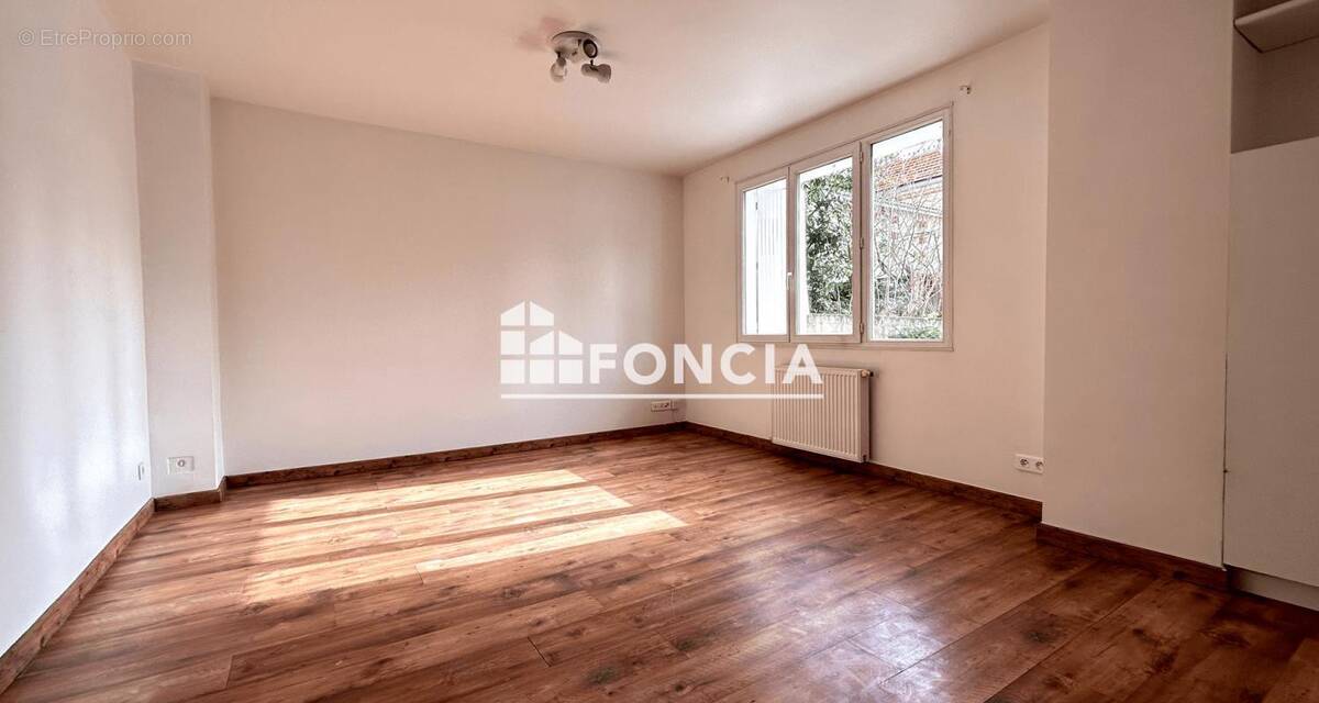 Appartement à LE BOUSCAT