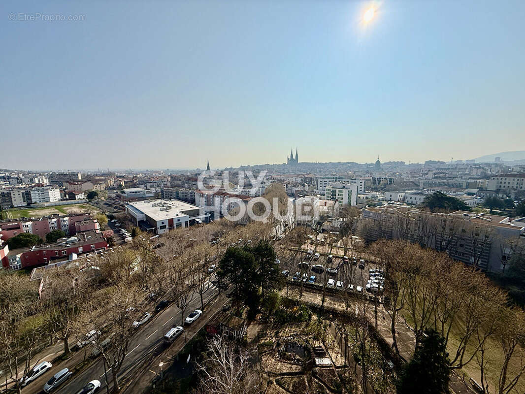 Appartement à CLERMONT-FERRAND