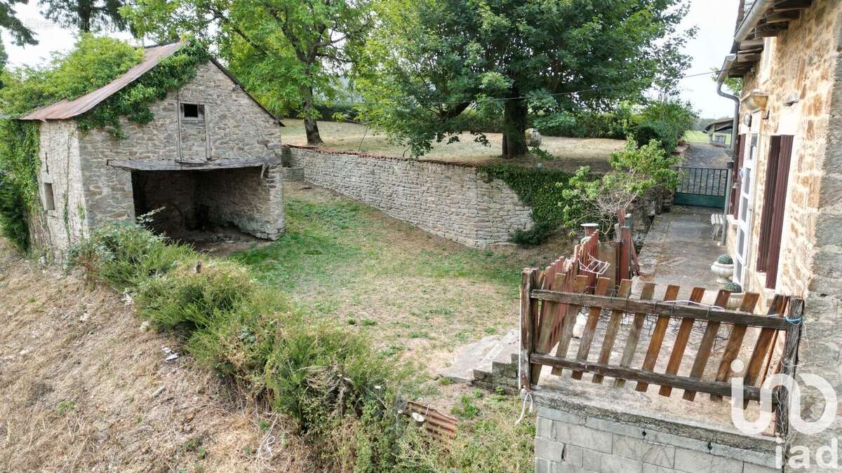 Photo 3 - Maison à TREMOUILLES