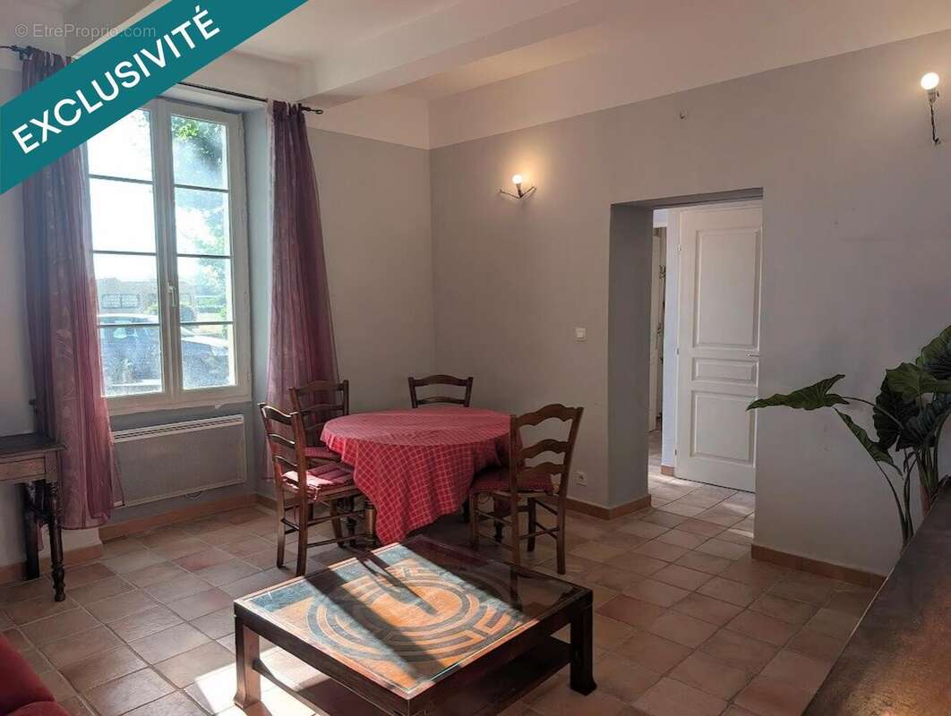 Photo 2 - Appartement à MORNAS