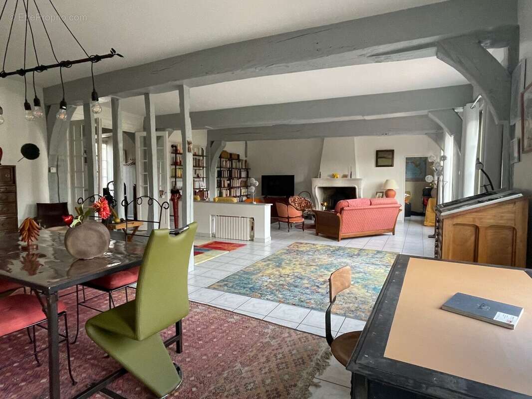 Maison à BERNAY