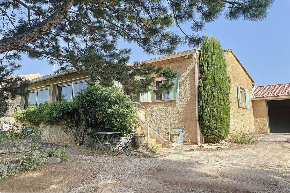 Maison à VILLARS