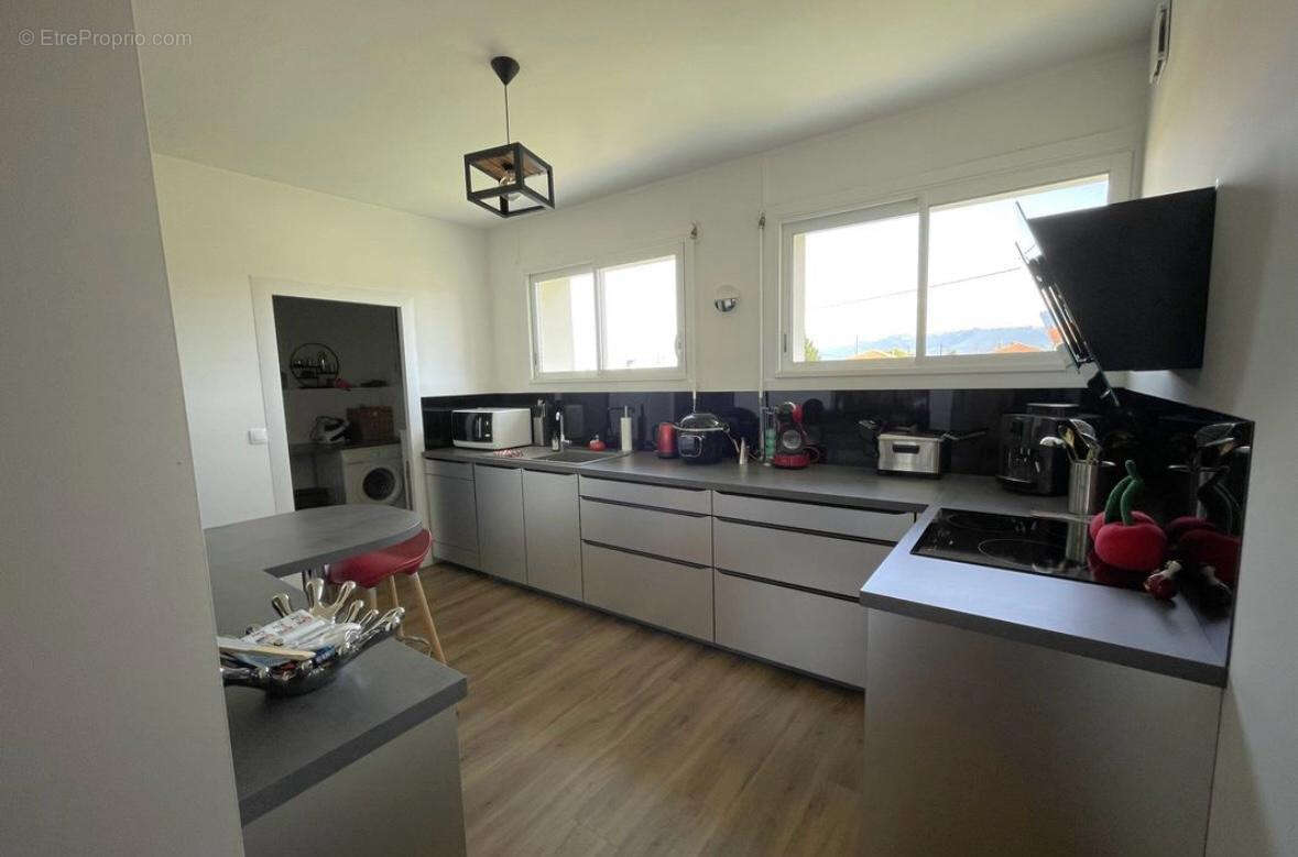 Grande maison de 200 m2 - photo 5