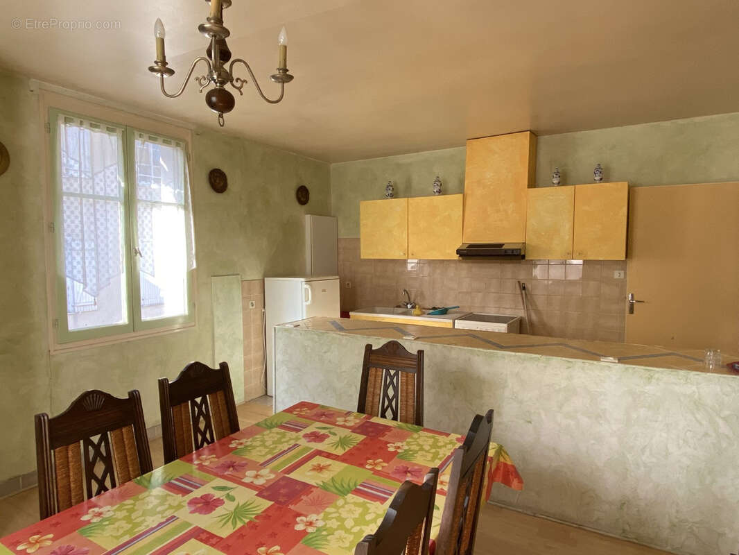 Maison à LUBERSAC