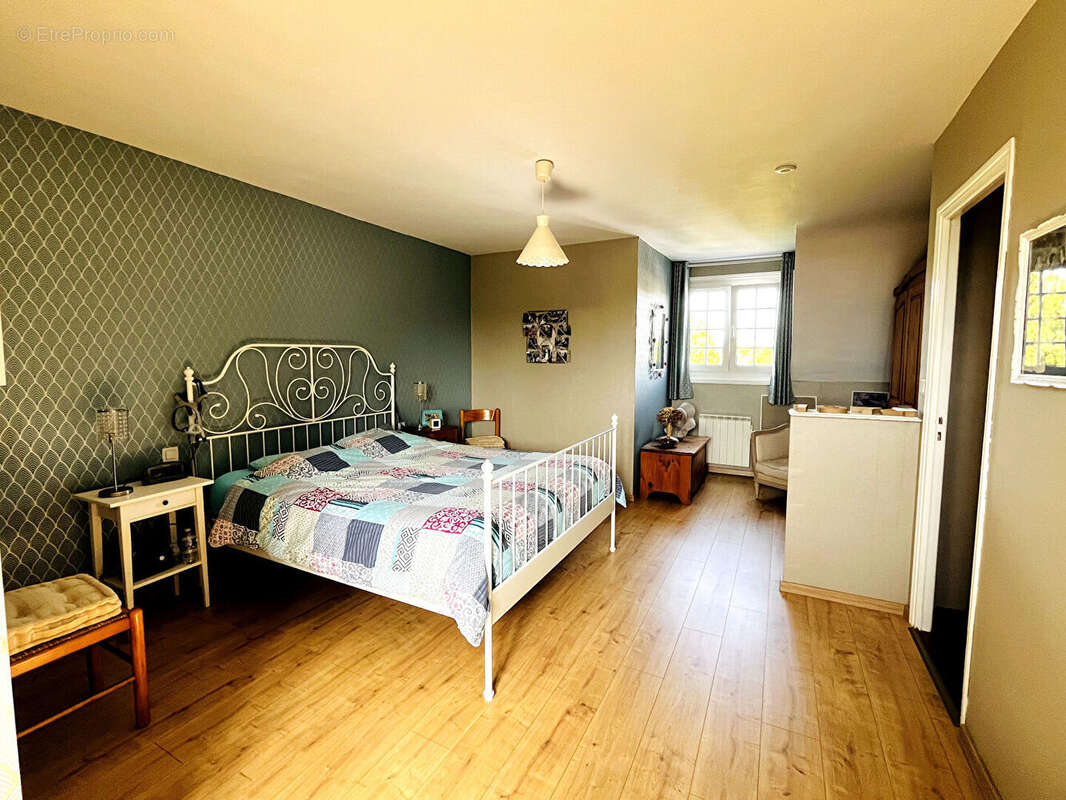 Maison à BONNINGUES-LES-ARDRES