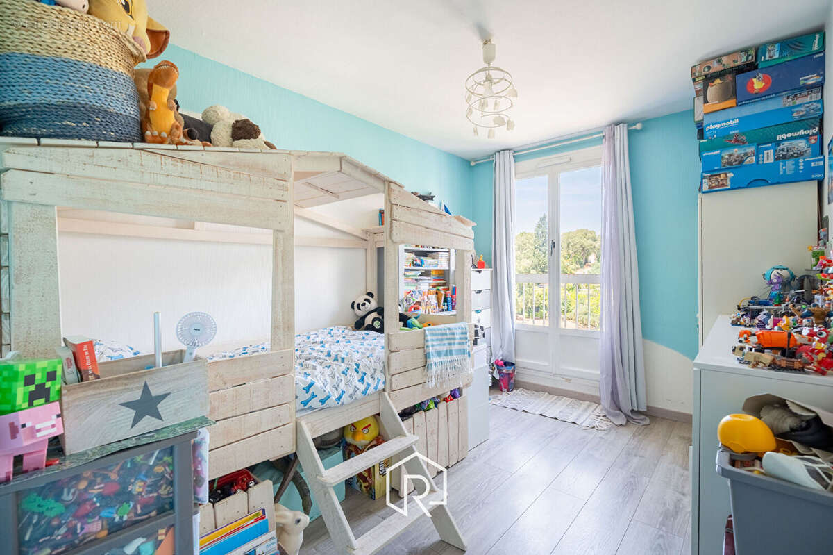 Appartement à MARSEILLE-12E
