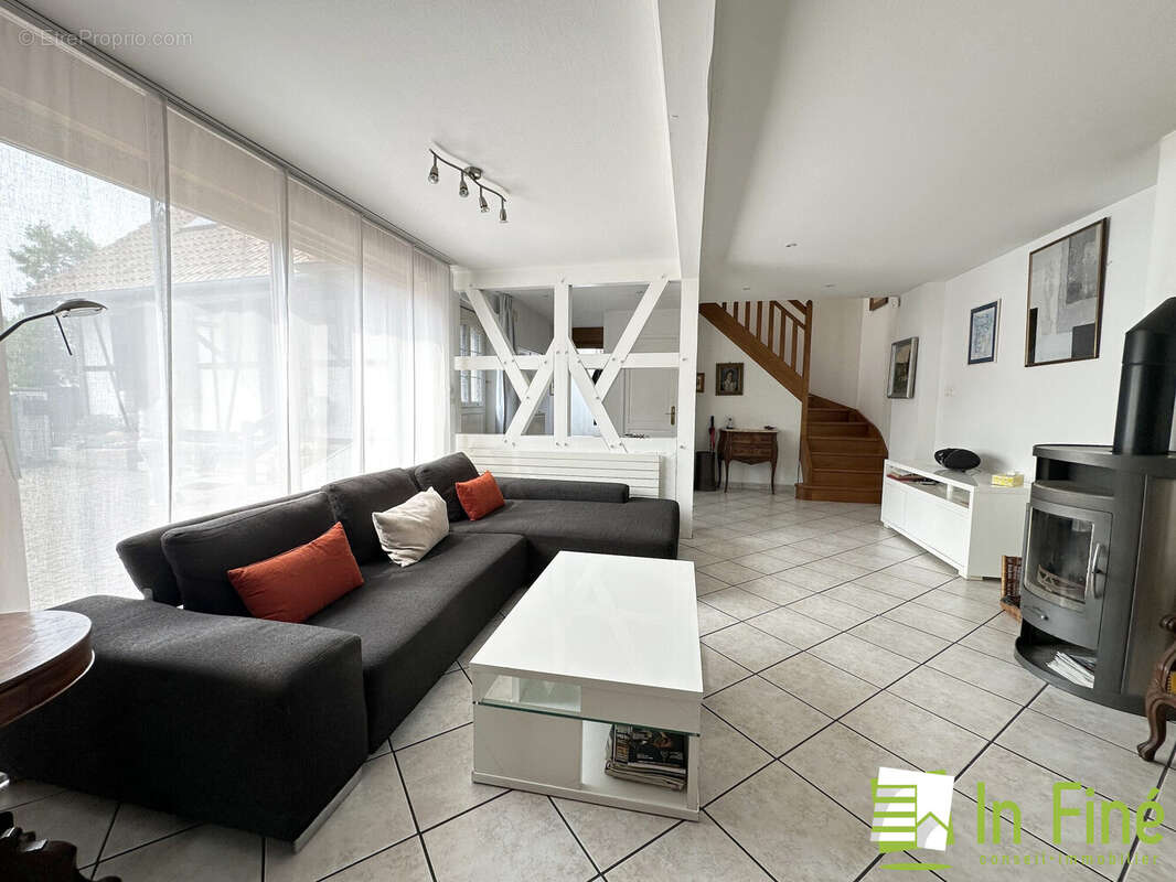 Maison 169 m² à Strasbourg  - photo 3