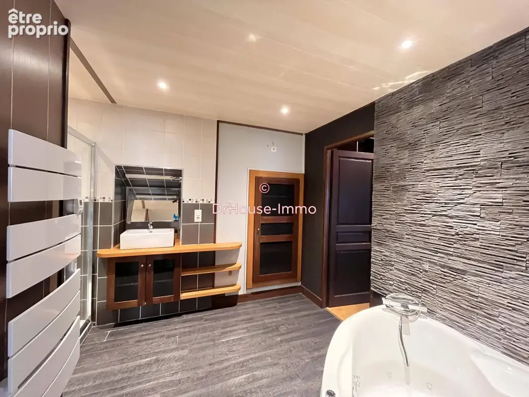 Maison 6 pièces 131 m² à vendre à Sauvigny-Le-Bois (89200) - photo 18