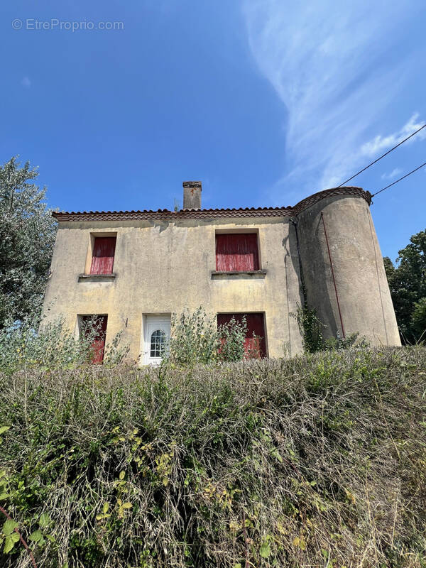 Maison à MONTAYRAL