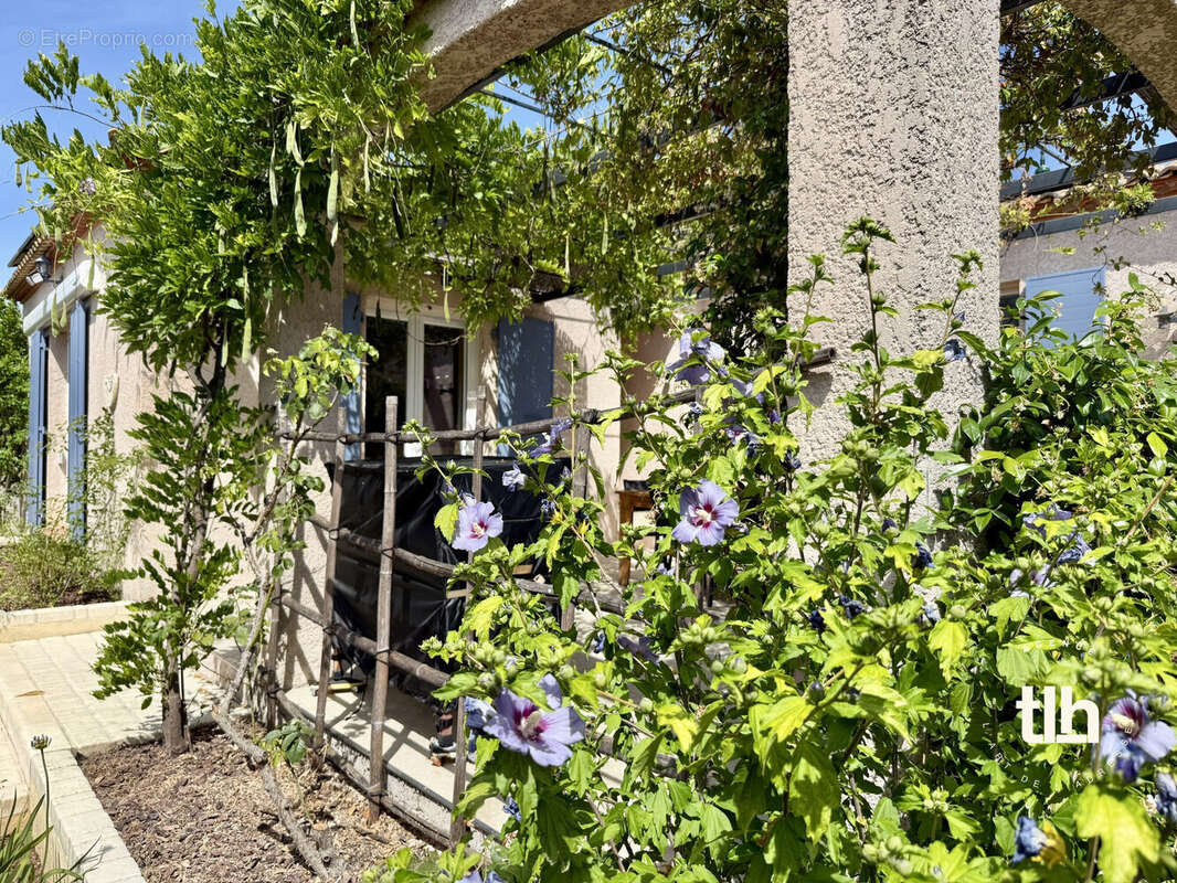 Maison à JUVIGNAC