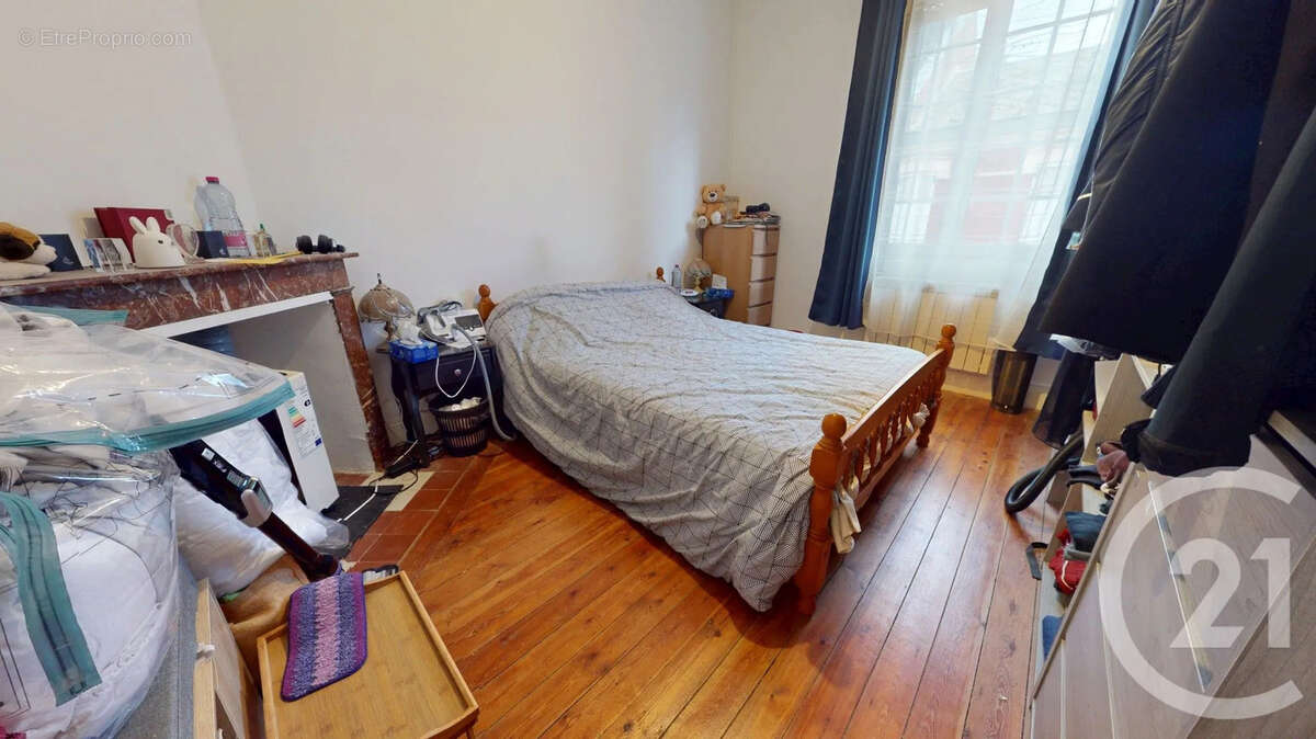 Maison à SAINT-QUENTIN