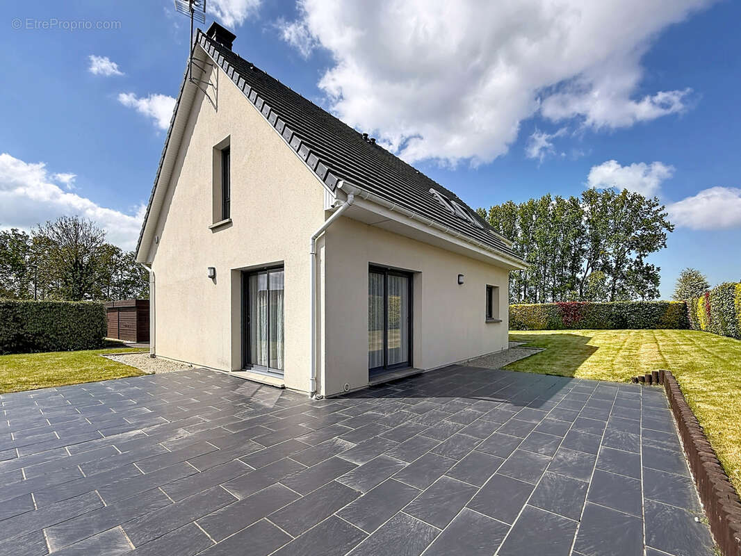 Maison à BACQUEVILLE-EN-CAUX