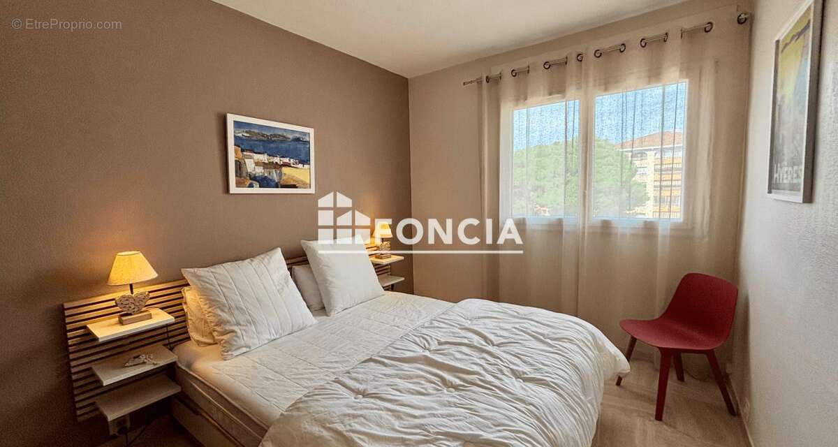 Appartement vue mer port d hyeres - photo 8