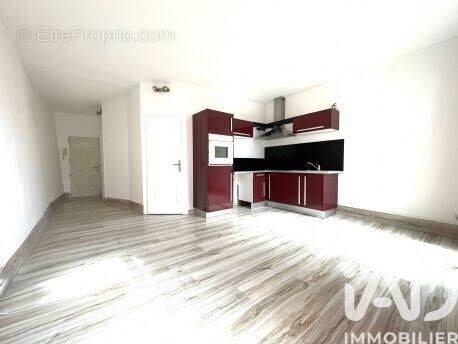 Photo 1 - Appartement à CORBEIL-ESSONNES