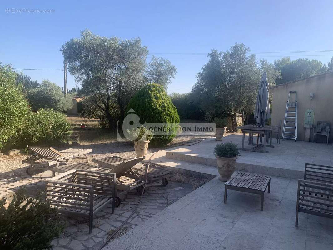 Villa T5 - Arles Pont de crau - photo 6