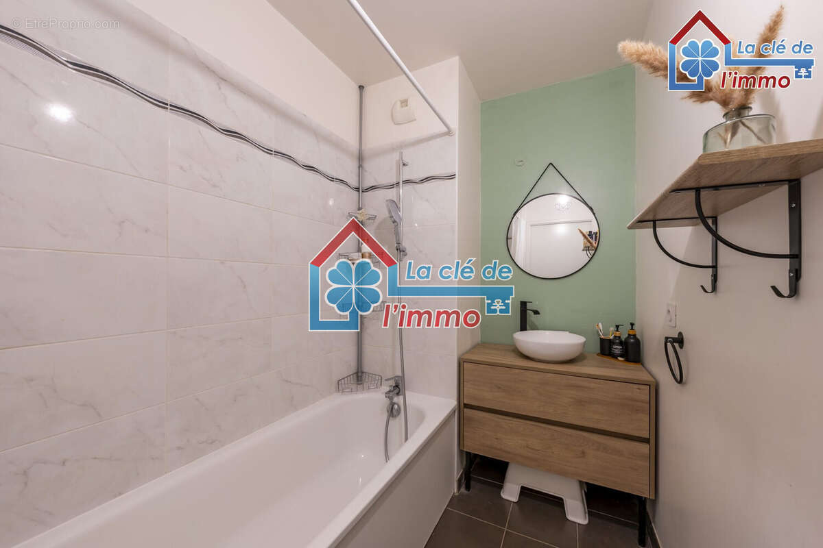 Appartement 86 m² à Moissy-Cramayel  - photo 5