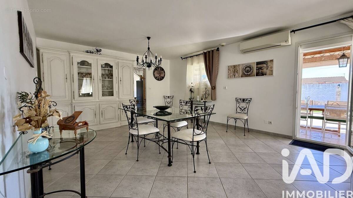 Photo 1 - Maison à PAULHAN