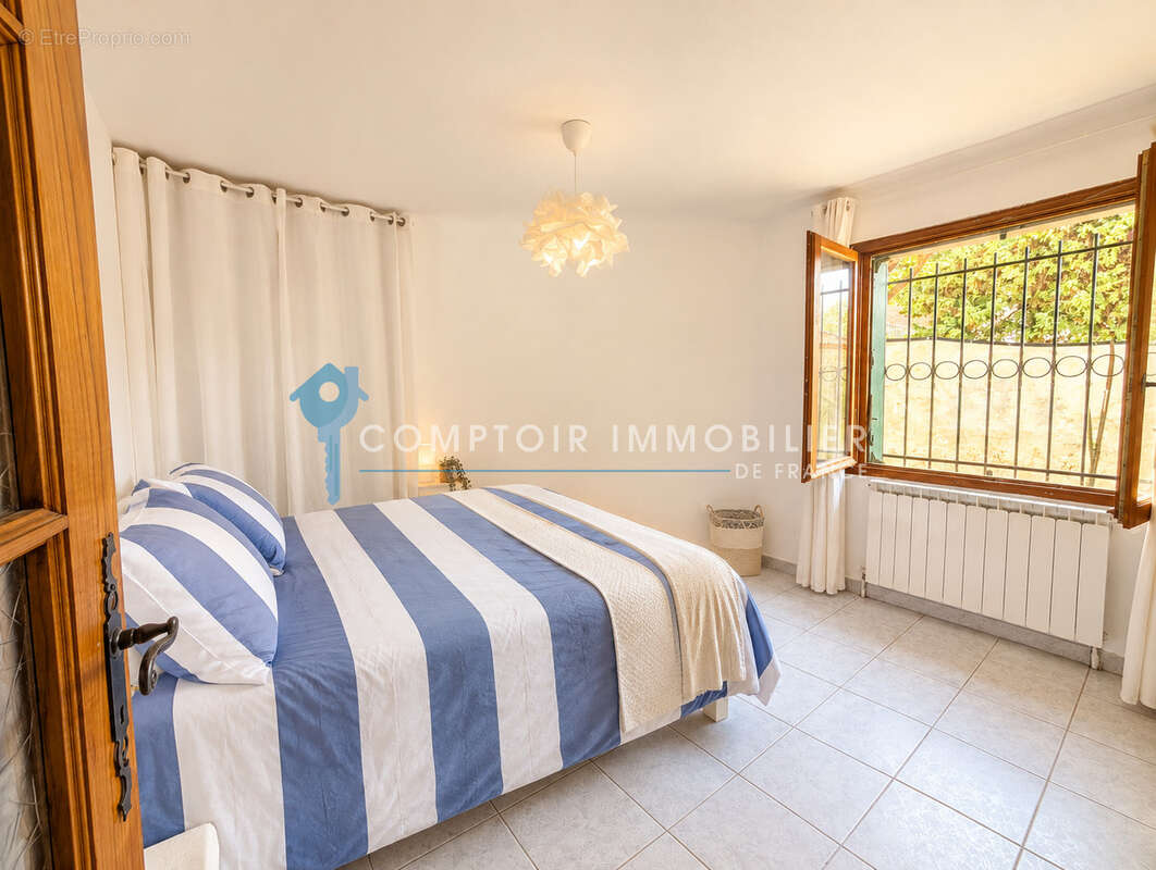Dépt Hérault (34) - Valflaunès - À vendre - Appartement en rez de jardin T3 de 100m2, parcelle de 2000m2 - photo 8