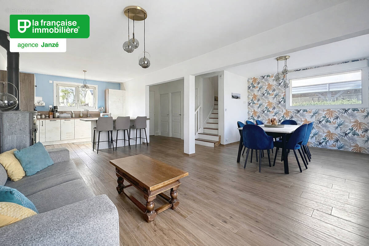 Maison à SAINT-ARMEL