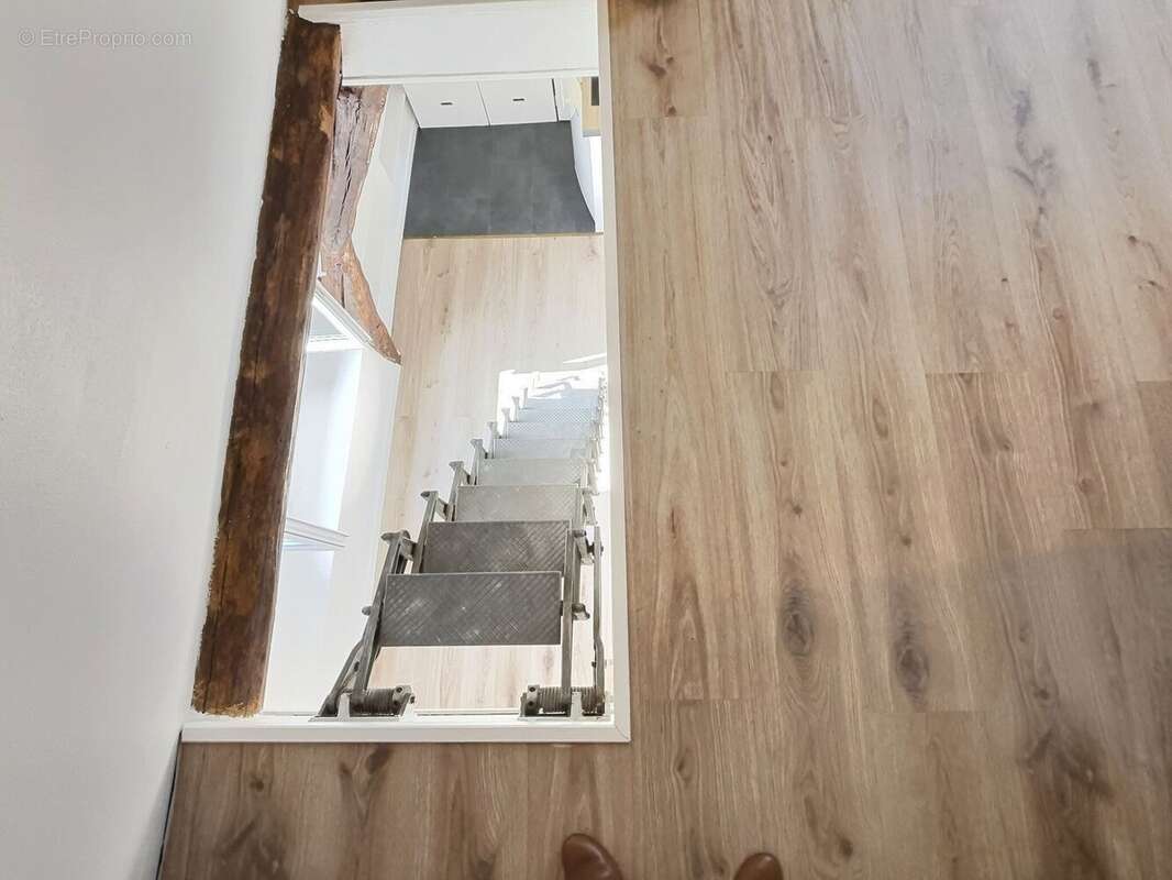 Appartement à MENNECY