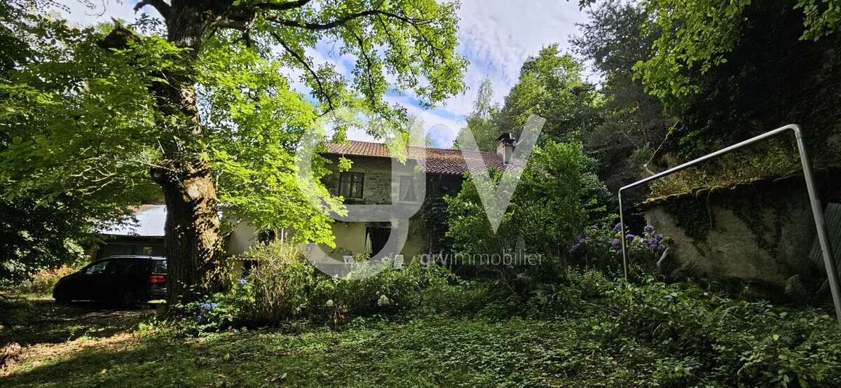 Maison à SAINT-CONSTANT