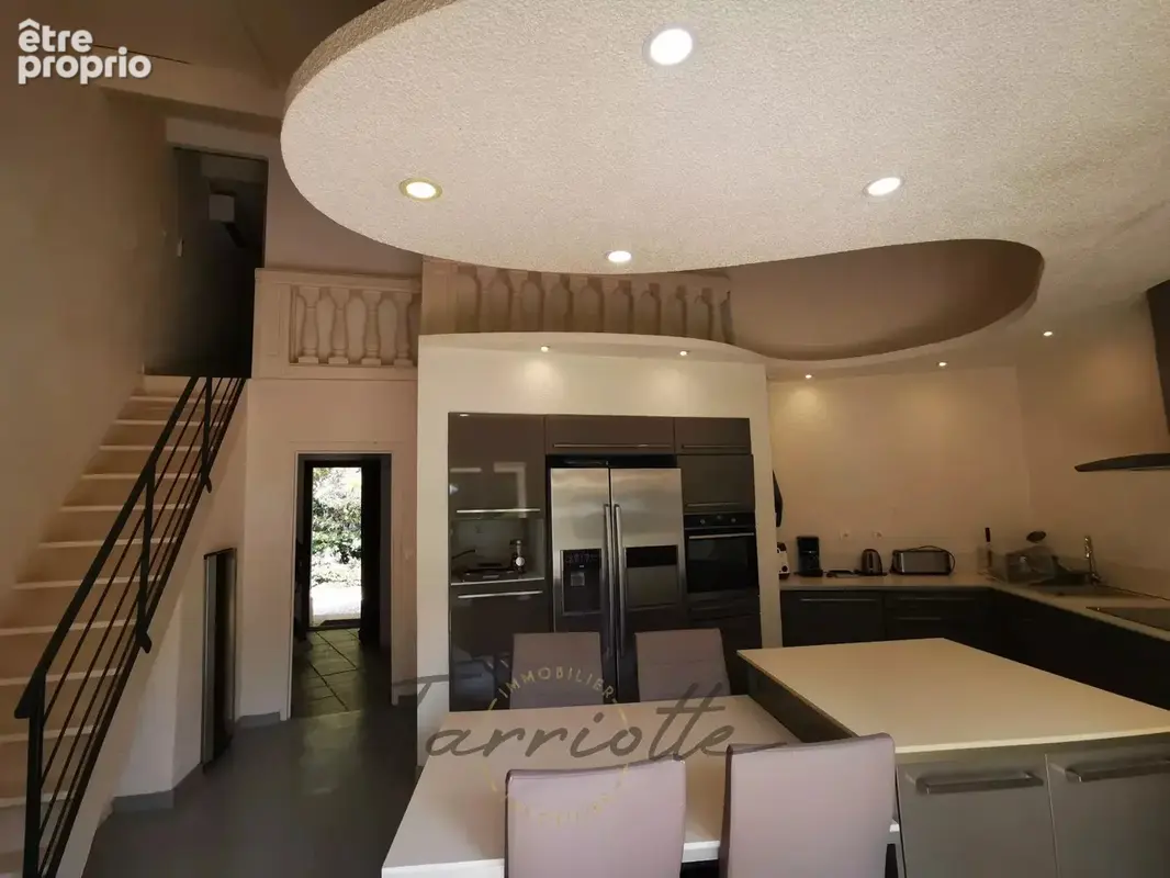 VILLA - 10570 - photo 6