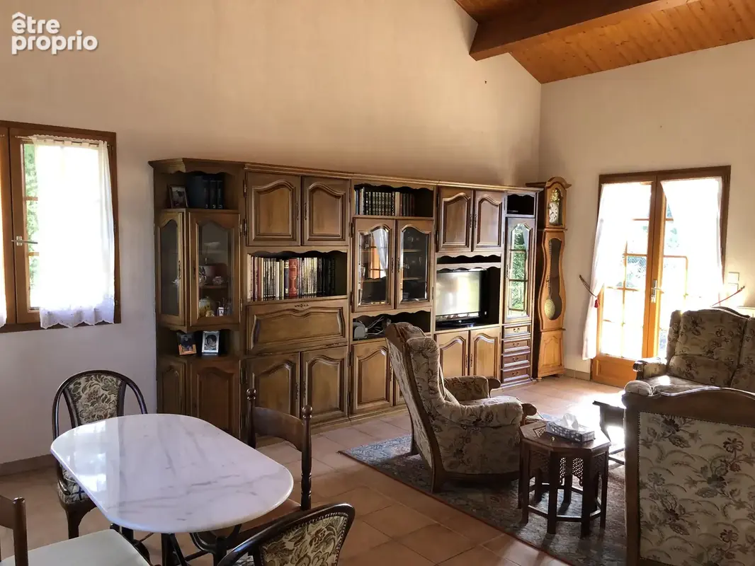 Maison 5 pièces 110 m² à vendre à La Genete (71290) - photo 3