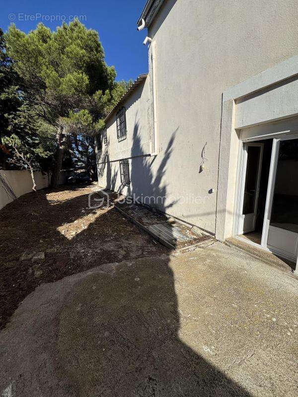 34500 beziers - prorpiété type 8 - 280m2 - terrain clos 1090m2 - piscine - - photo 6
