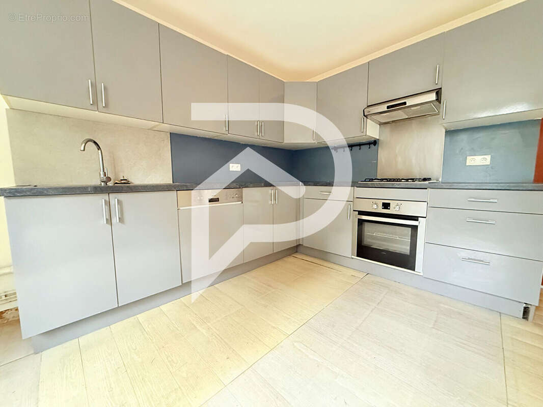 Maison à MONTATAIRE