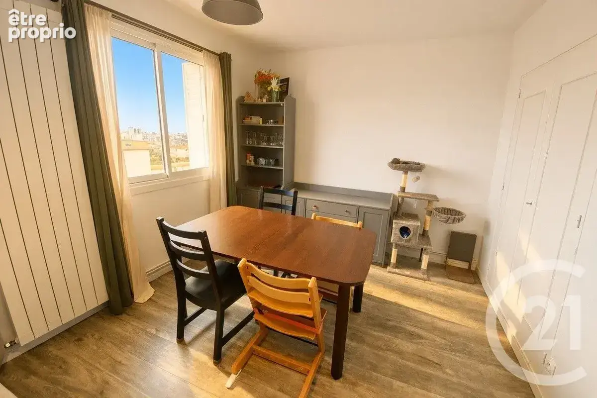 Appartement 57 m² à Toulon  - photo 4