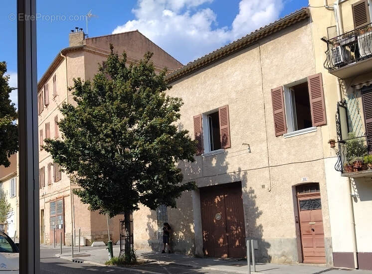 Appartement à HYERES
