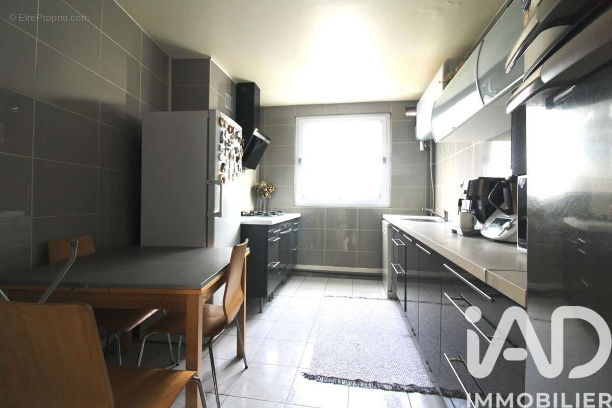 Photo 3 - Appartement à GARGES-LES-GONESSE