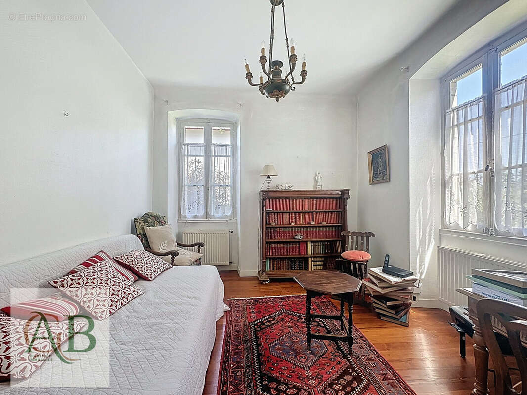 Maison à USTARITZ