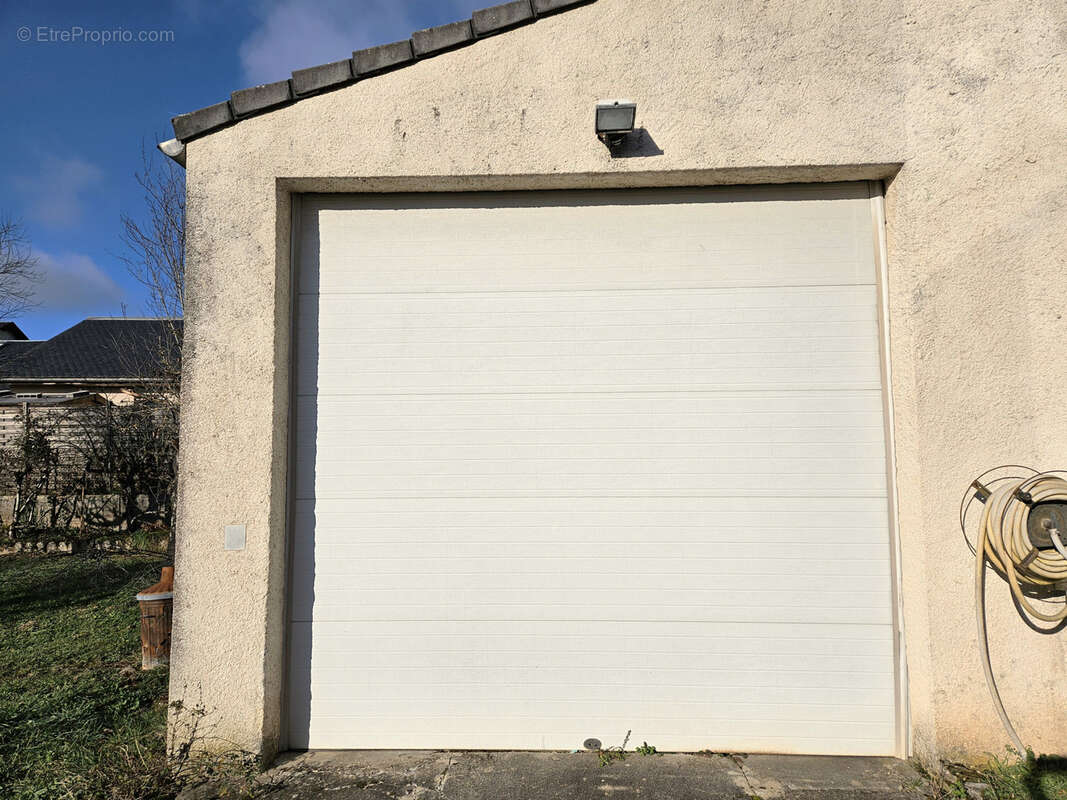 Maison à SEBAZAC-CONCOURES